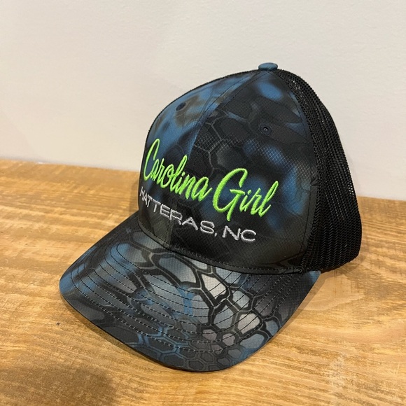 Carolina girl snake print snap back‎ Womens hat - Picture 3 of 3